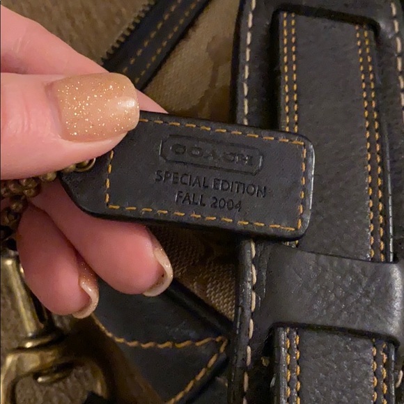 Coach tan and blue shoulder bag - Picture 5 of 6